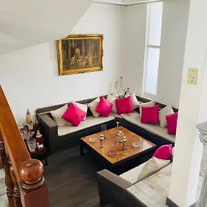 Hostal Cosmopolitan Providencia, Guadalajara